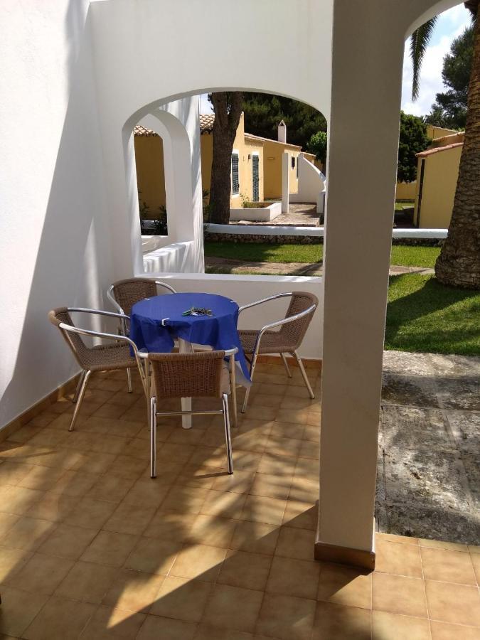 Apartamentos Playa Park Brisas Son Xoriguer Cala en Bosch Dış mekan fotoğraf